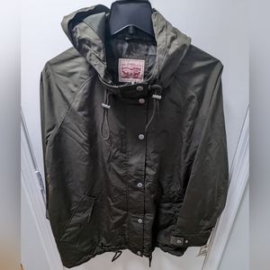 Levi's Women Hooded Peached Nylon Zip Front Rain Jacket, Army Green, 3XL